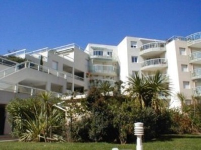 Location Bel appartement 3 pièces climatisé 400m des plages