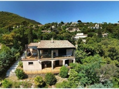 Location Appartement de vacances 2 pièces dans villa avec vue mer