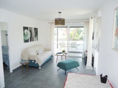 Location Bel Appartement climatis&eacute; &agrave; 500m des plages de sable et des commerces